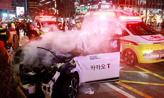 '사망자 발생' 종각역 인근 3중추돌사고