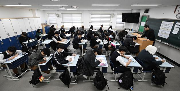 [뉴스1 PICK]122만 고교생, 올해 첫 전국연합학력평가 실시