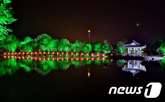 충남 부여군 궁남지&#40;부여군청 제공&#41; 