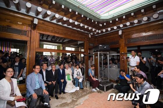 비디오아티스트 백남준 작가 10주기인 20일 서울 종로구 창신동 백남준기념관 부지에서 열린 백남준기념관 조성사업 발대식. 2016.7.20/뉴스1 ⓒ News1 유승관 기자