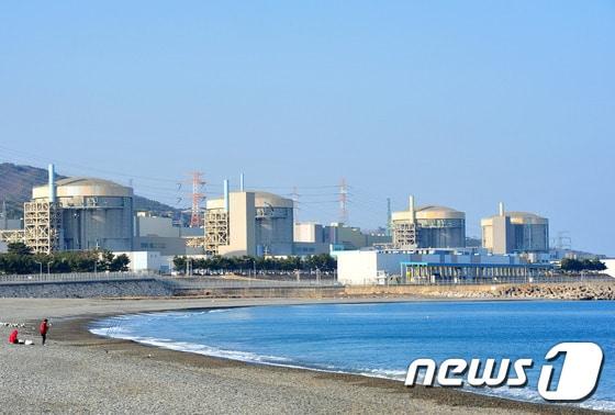 경북 경주 월성원전 4호기&#40;가압중수로형·70만㎾급&#41;가 제20차 계획예방정비를 종료하고 발전을 재개했다. 사진은 월성원자력본부 모습. ⓒ News1 자료 사진