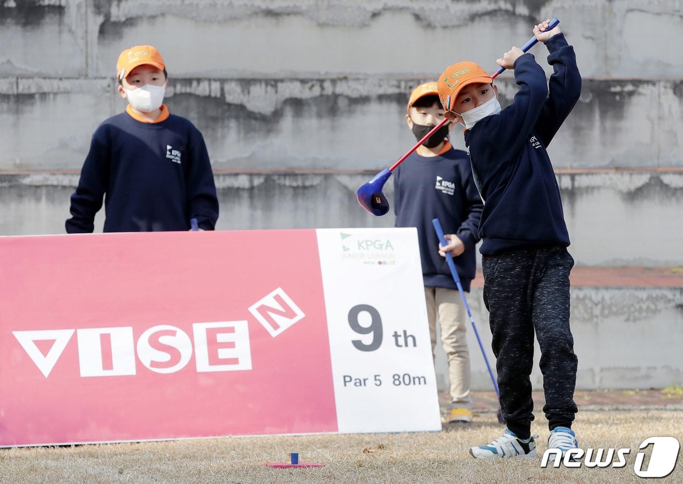 주니어 골프 선수들이 경기를 펼치고 있다.&#40;자료사진&#41; /뉴스1 ⓒ News1 