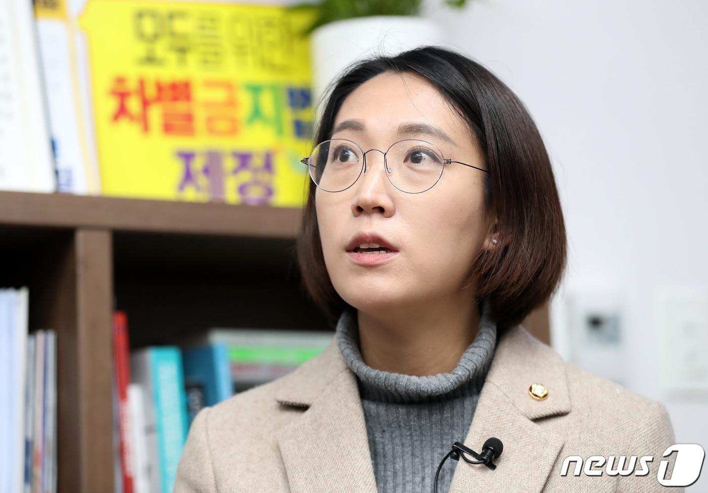 장혜영 정의당 의원이 29일 뉴스1과 인터뷰를 하고 있다. 2020.12.29/뉴스1 ⓒ News1 박세연 기자