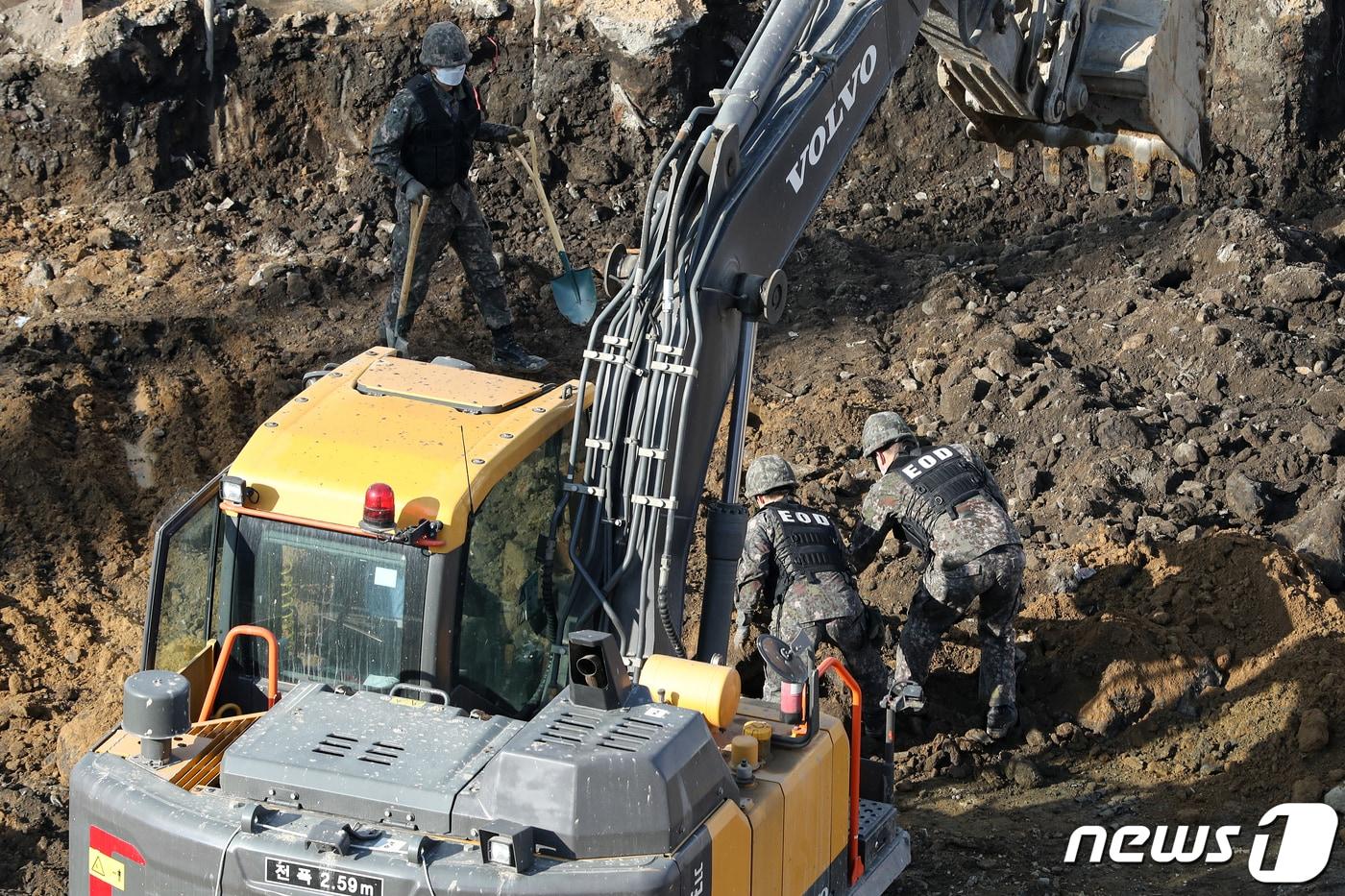 서울 구로구 폭발물 수색 작업 현장/뉴스1 ⓒ News1 