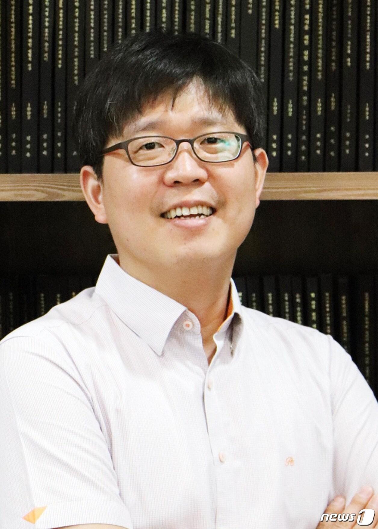 포스텍 기계공학과 화학공학과 노준석 교수가 한국인 과학자로는 처음으로 마이크로시스템 앤 나노엔지니어링 정상회의에서 젊은 과학자상을 수상했다. &#40;포스텍 제공&#41;2020.8.27/ⓒ 뉴스1