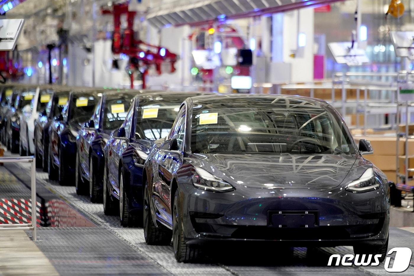 테슬라 모델3 차량이 지난 2020년 1월 7일 상하이 공장에서 출고를 앞두고 있다. ⓒ 로이터=뉴스1 ⓒ News1 김지현 기자