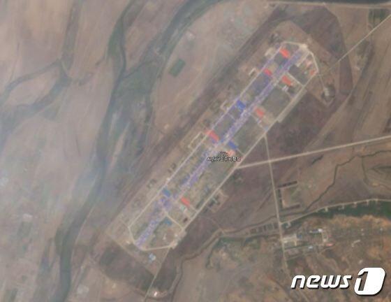 북한 신의주 인근 의주비행장의 모습. &#40;센티널허브 위성사진 갈무리&#41; ⓒ 뉴스1