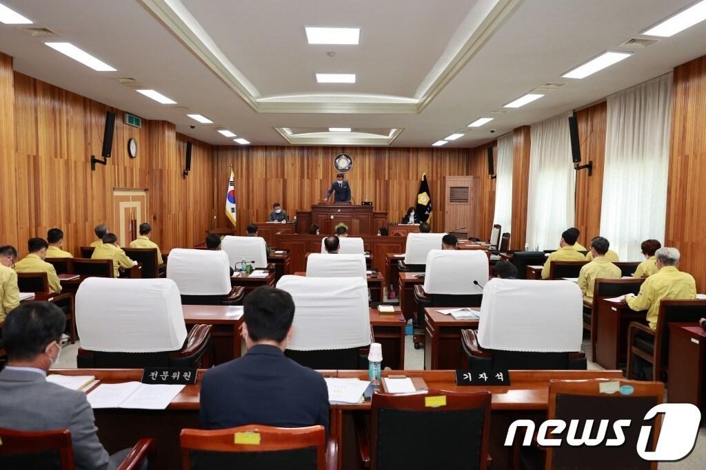 충북 영동군의회 임시회 장면. ⓒ News1 