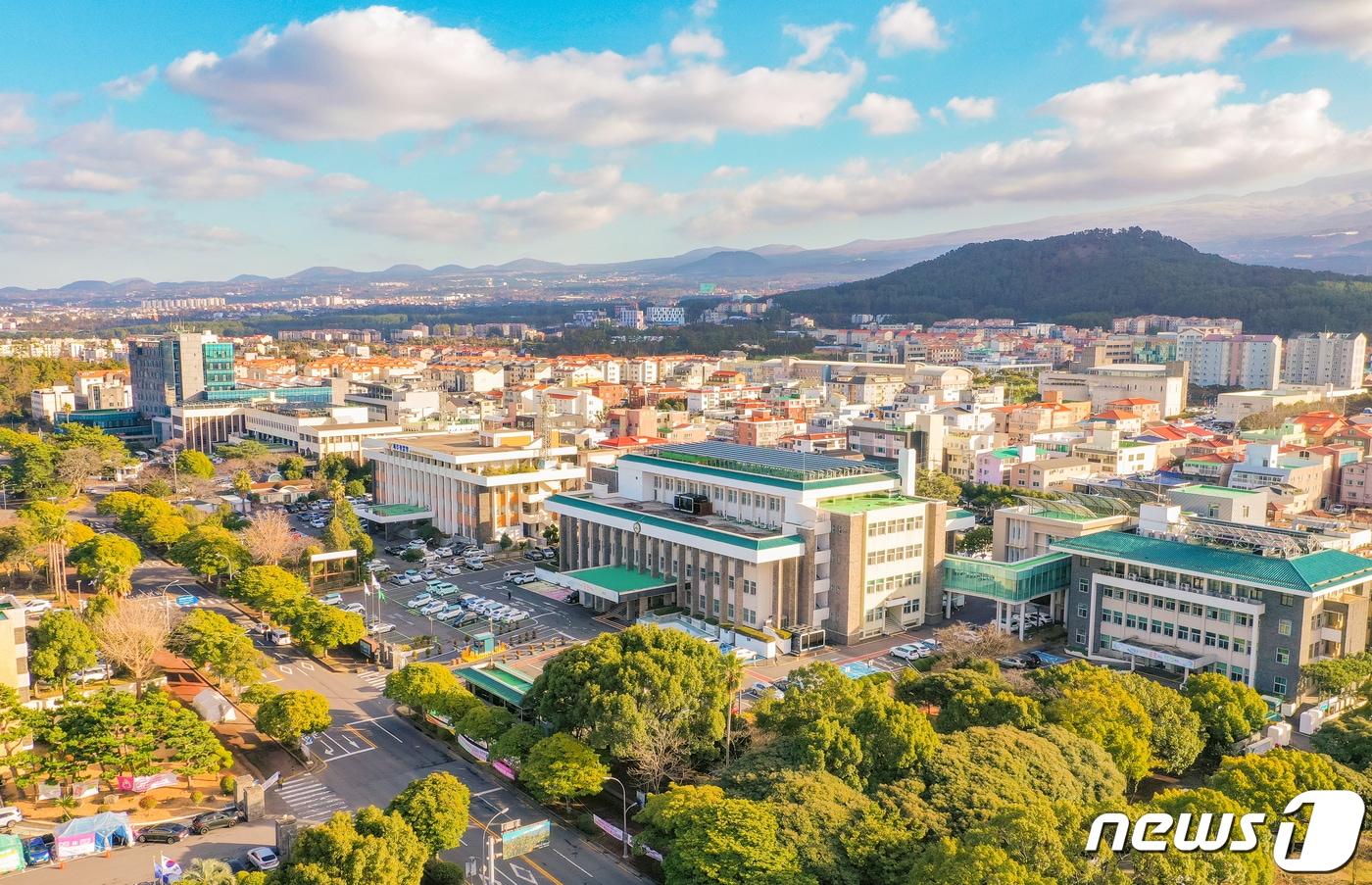 제주도청 전경&#40;제주도 제공&#41;.2022.6.18/뉴스1 