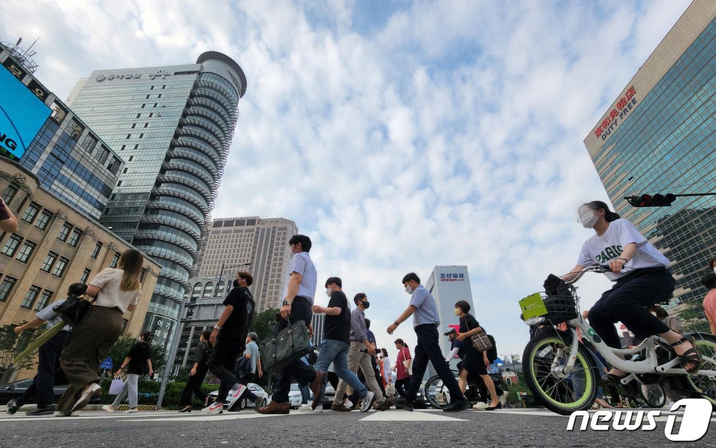 28일 충북 충주시는 다음 달부터 직장인과 자영업자를 대상으로 상병수당을 지원한다고 밝혔다.&#40;자료사진&#41;/뉴스1 ⓒ News1 박세연 기자