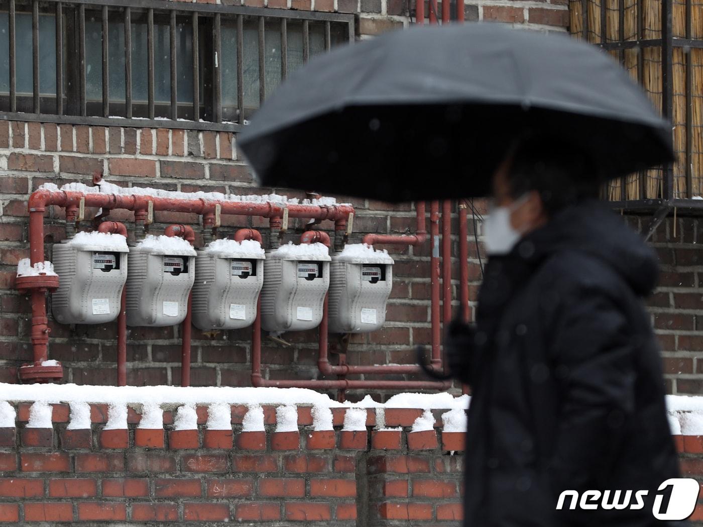  26일 서울 시내 한 주택가에 설치된 가스 계량기의 모습. 2023.1.26/뉴스1 ⓒ News1 신웅수 기자