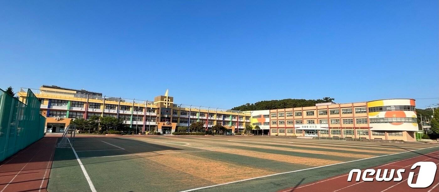 용천초등학교 전경&#40;용인시 제공&#41;