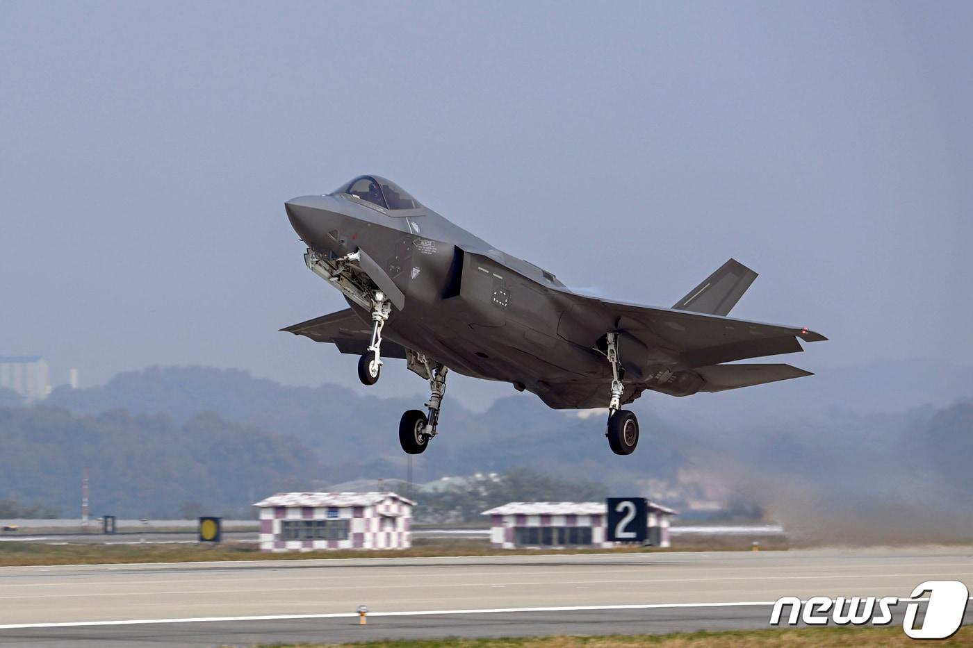 F-35A 스텔스 전투기.&lt;자료사진&gt; &#40;공군 제공&#41; 2023.10.26/뉴스1