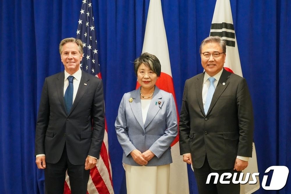 왼쪽부터 토니 블링컨 미국 국무장관, 가미카와 요코 일본 외무상, 박진 외교부 장관. &#40;외교부 제공&#41;