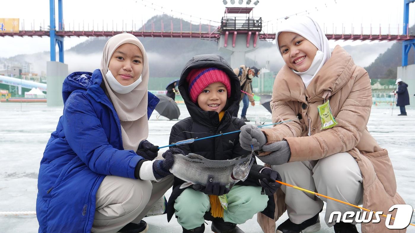 지난해 열린 화천산천어축제.&#40;화천군 제공&#41;