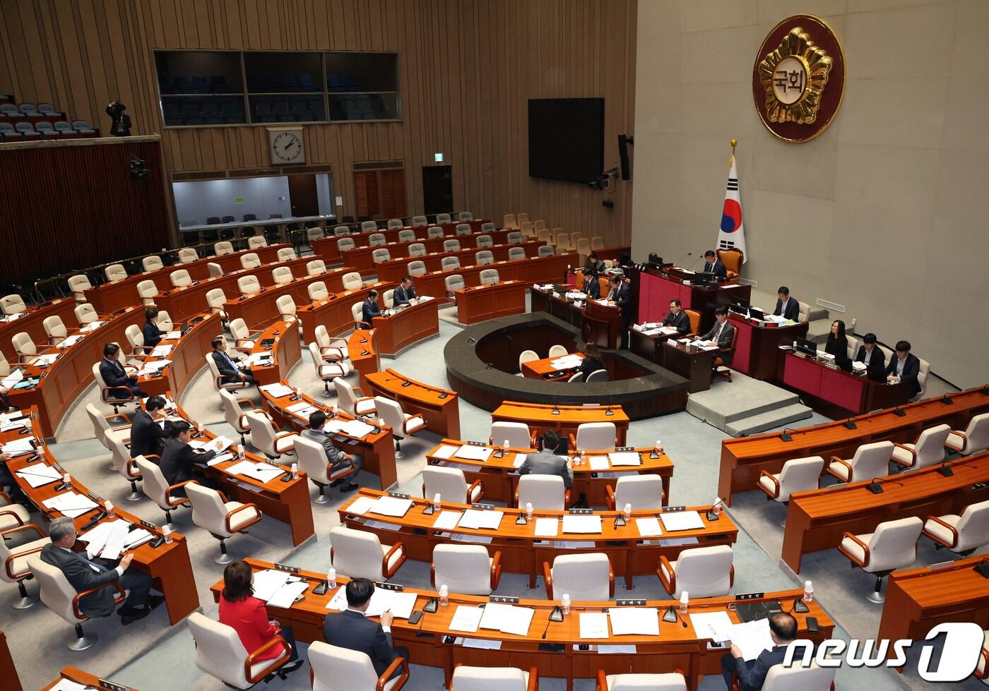 1일 오후 서울 여의도 국회에서 열린 예산결산특별위원회에서 2024년도 예산안 및 기금운용계획안에 대한 공청회가 열리고 있다. 2023.11.1/뉴스1 ⓒ News1 송원영 기자