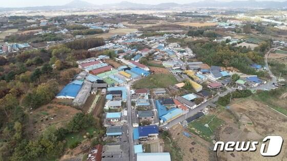 전북 익산 왕궁 학호마을 축사 전경&#40;익산시 제공&#41;2023.11.17./뉴스1