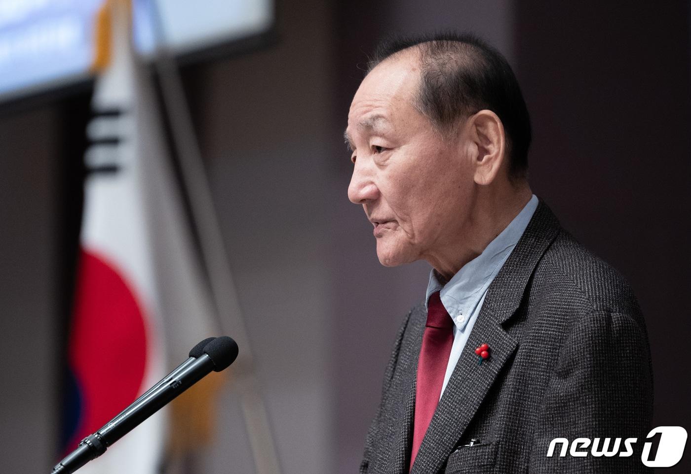 김효재 한국언론진흥재단 이사장이 11일 오전 서울 중구 한국프레스센터에서 열린 2023 한·중 언론포럼에서 개회사를 하고 있다. 2023.12.11/뉴스1 ⓒ News1 이재명 기자