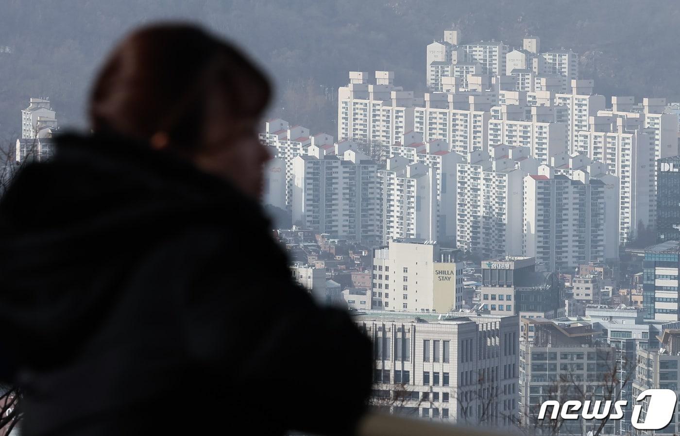 서울 남산타워에서 바라본 아파트. 2023.12.7/뉴스1 ⓒ News1 김민지 기자