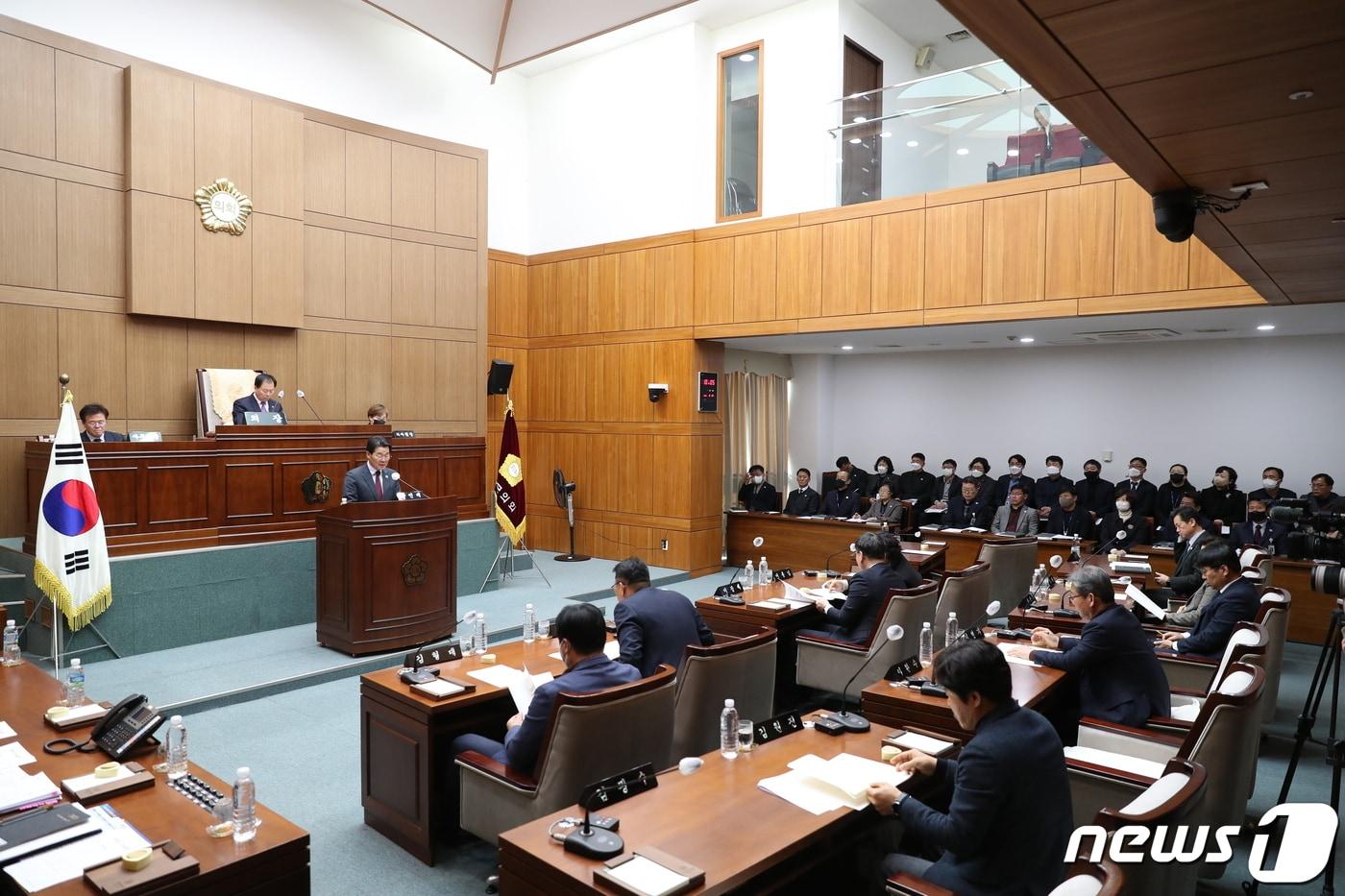  전북 부안군의회 제338회 임시회가 27일 개회하고 150억원 규모의 제1회 추가경정예산안 등 5건의 안건을 의결했다.&#40;부안군의회 제공&#41;2023.2.27/뉴스1