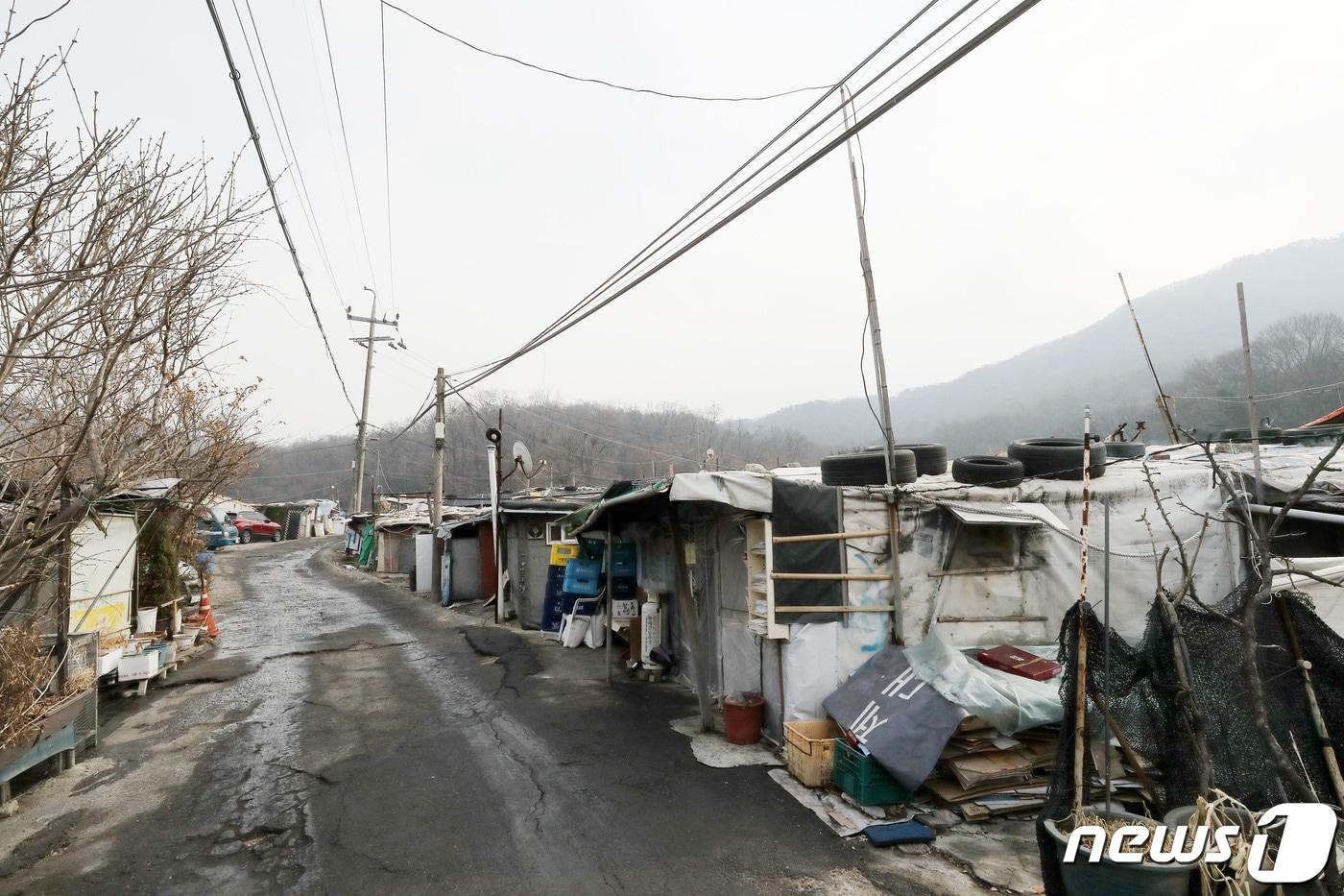 지난 2월 서울 강남구 구룡마을이 한산한 모습을 보이고 있다. 2023.2.7/뉴스1 ⓒ News1 박세연 기자