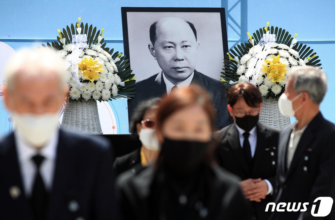 제54주기 운암 김성숙선생 추모제. 2023.4.12/뉴스1 ⓒ News1 박정호 기자