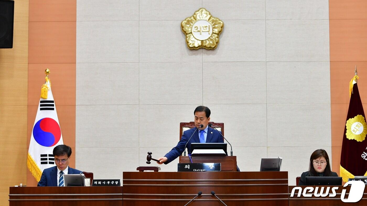 전북 완주군의회가 26일 제276회 임시회 제1차 본회의를 열고 15일간의 일정에 돌입했다.&#40;완주군의회 제공&#41;2023.4.26/뉴스1