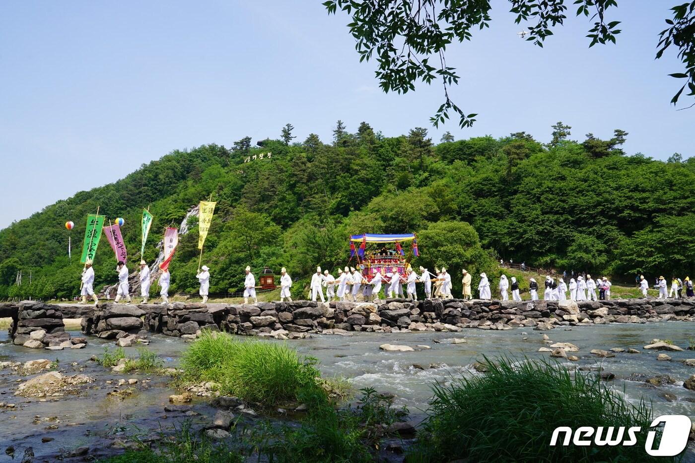 생거진천 농다리축제.&#40;진천군 제공&#41;/뉴스1