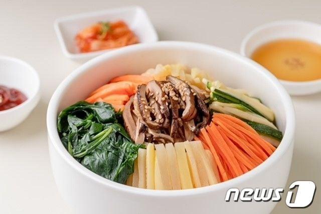 오색 야채비빔밥.&#40;에어부산 제공&#41;