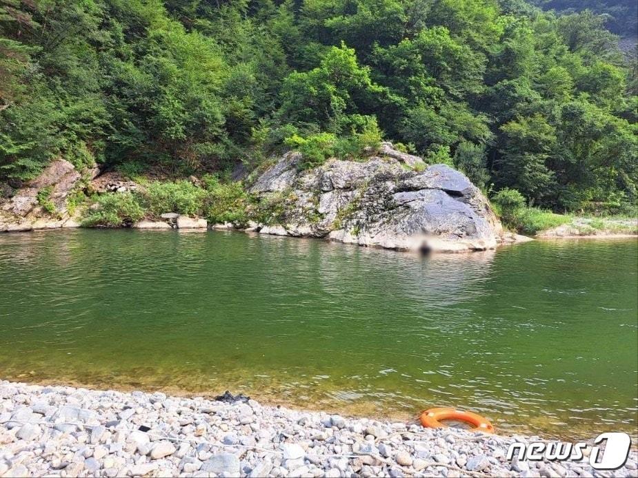 정선 여량면 글램핑장 인근 하천 수난사고 구조 현장.&#40;강원특별자치도 소방본부 제공&#41; 2023.7.30/뉴스1