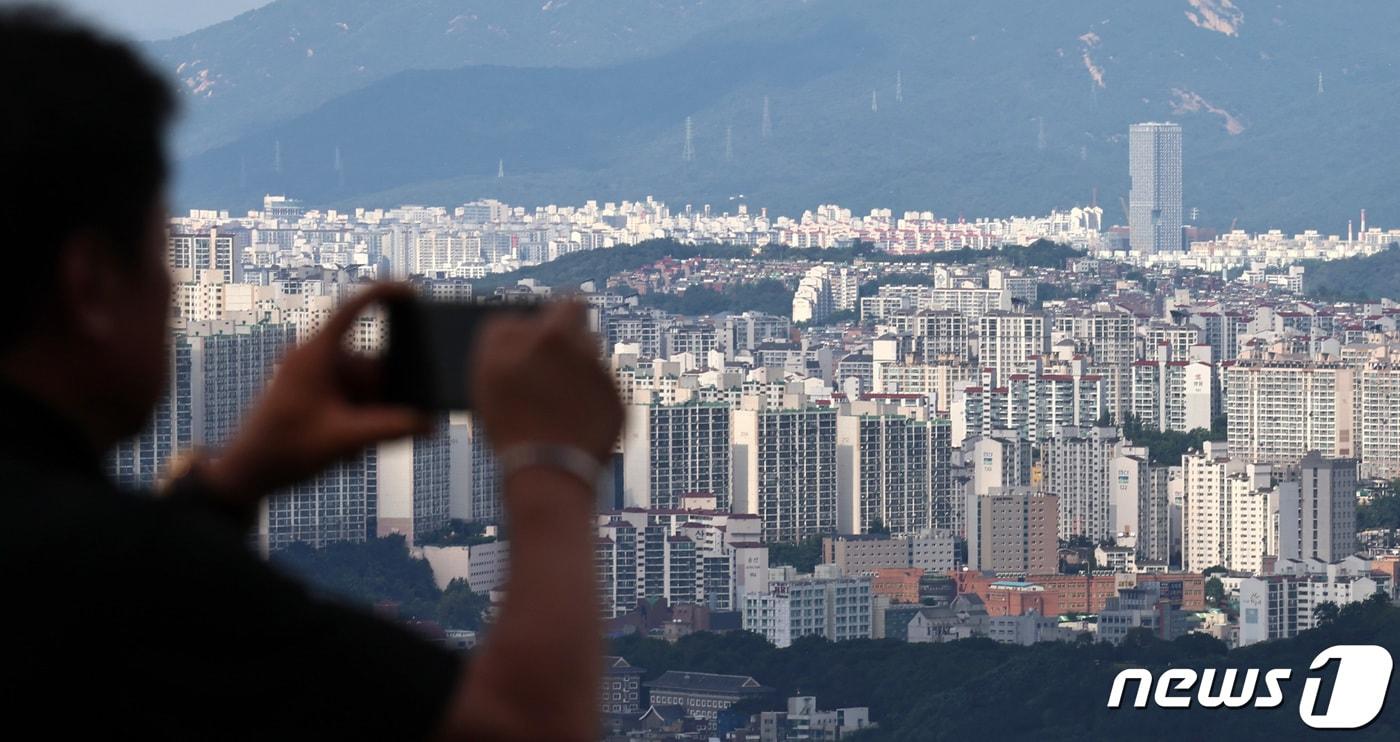 서울 남산에서 내려다 본 시내 아파트. 2023.9.18/뉴스1 ⓒ News1 구윤성 기자