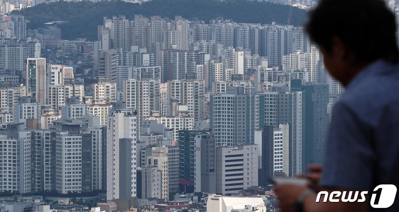 서울 남산에서 내려다 본 시내 아파트. 2023.9.18/뉴스1 ⓒ News1 구윤성 기자