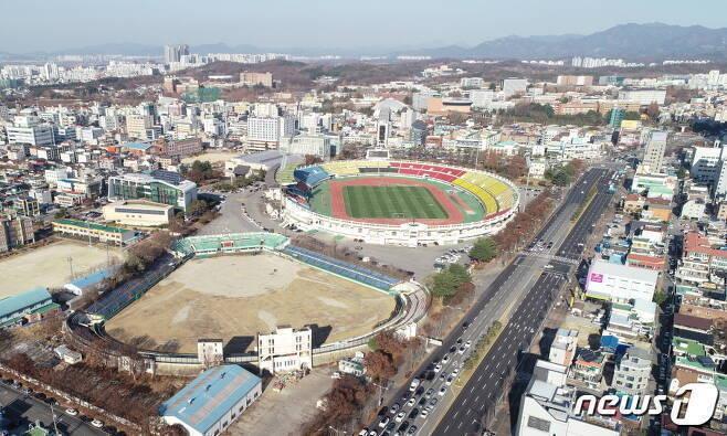 전주종합경기장 전경, 현재 야구장은 철거가 된 상태다.&#40;전주시 제공&#41;/뉴스1