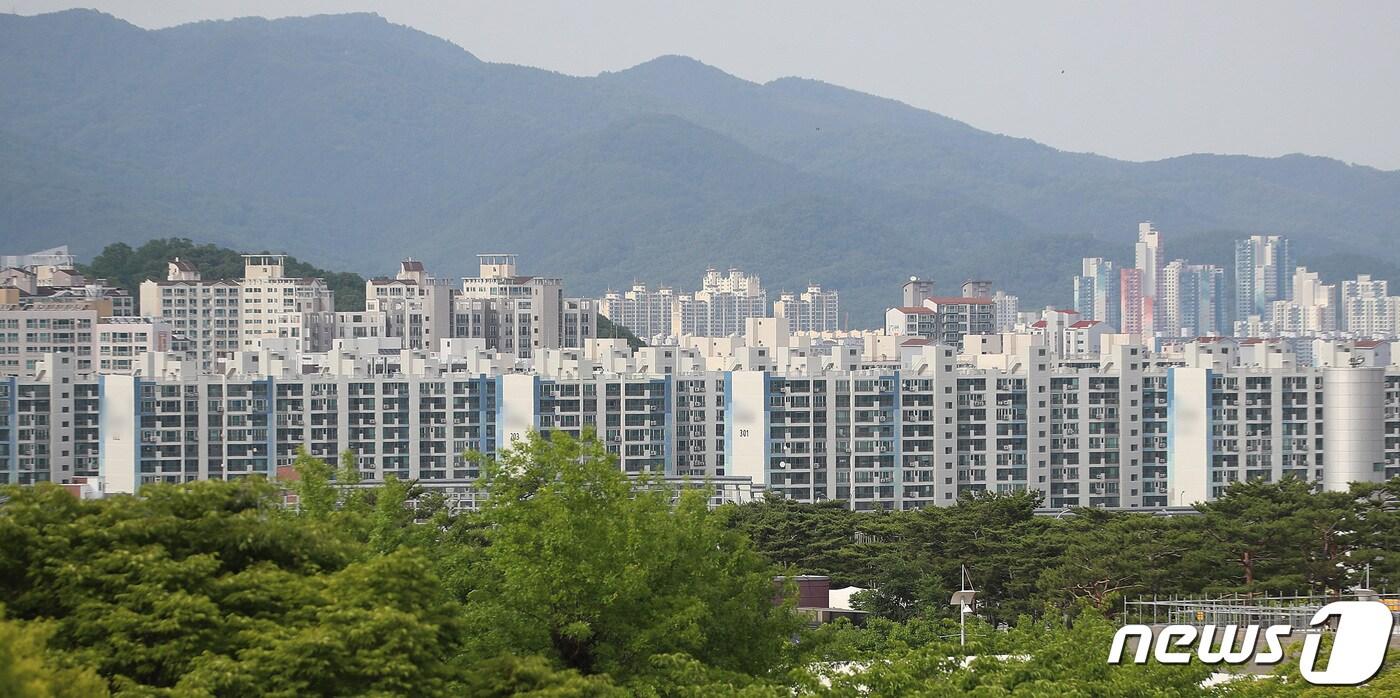 대구의 아파트 매매 중위가격이 18개월 만에 상승 전환했다. 사진은 대구 도심 전경.&#40;사진은 기사 내용과 무관함&#41; ⓒ News1 DB