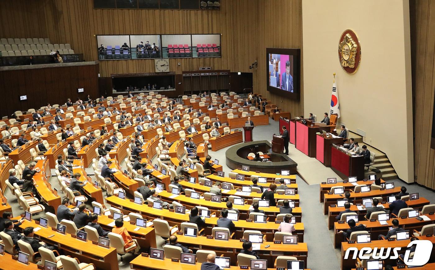 한덕수 국무총리가 5일 오후 서울 여의도 국회에서 열린 제410회 국회&#40;정기회&#41; 제2차 본회의 정치 분야 대정부질문에서 질문에 답하고 있다. 2023.9.5/뉴스1 ⓒ News1 임세영 기자