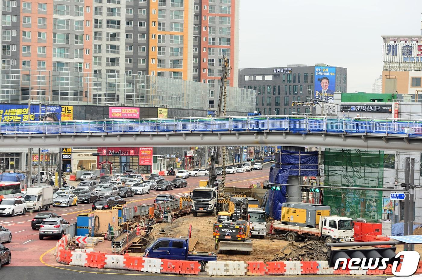 광주 남구 백운광장 일대 도시철도 2호선 공사 모습./뉴스1 ⓒ News1