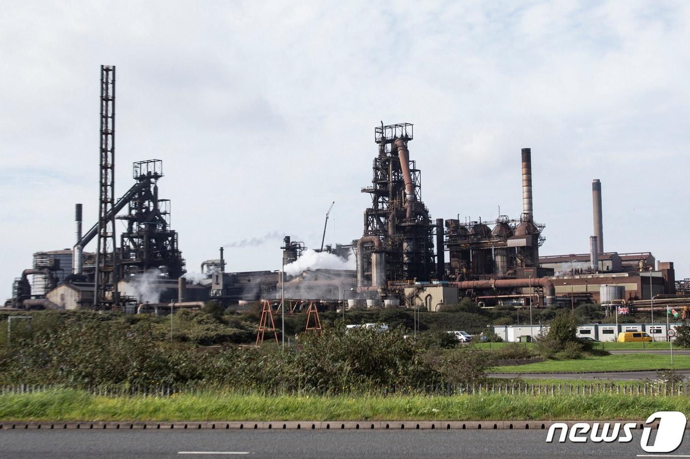 영국 최대 철강공장인 웨일스 포트 탤벗&#40;Port Talbot&#41; 제철소. 23.09.15 ⓒ 로이터=뉴스1 ⓒ News1 김예슬 기자