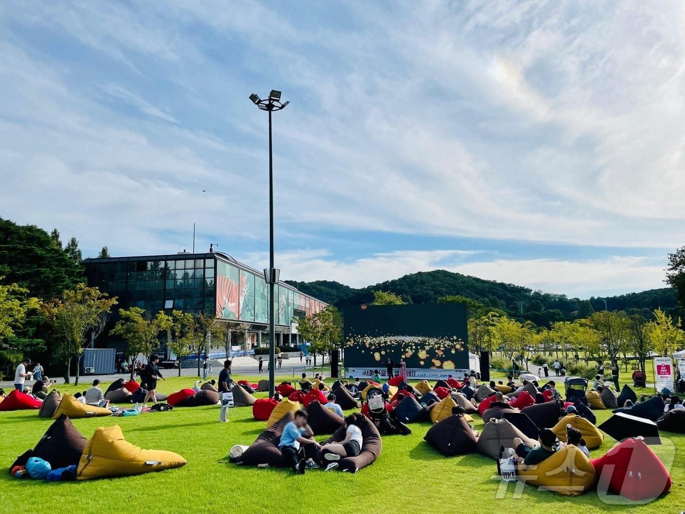 서울대공원 야외영화제. &#40;서울시 제공&#41;ⓒ 뉴스1