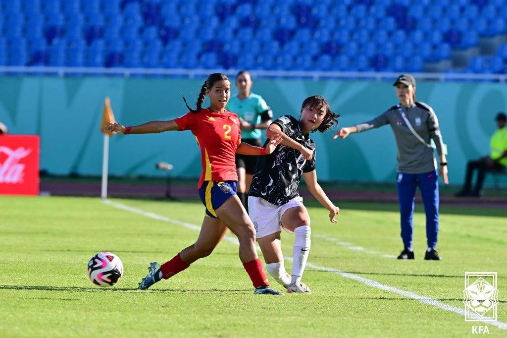 17세 이하 여자 축구대표팀이 20일&#40;한국시간&#41; 열린 2024 FIFA U17 여자 월드컵 B조 조별리그 2차전에서 스페인에 0-5로 졌다. &#40;대한축구협회 제공&#41;