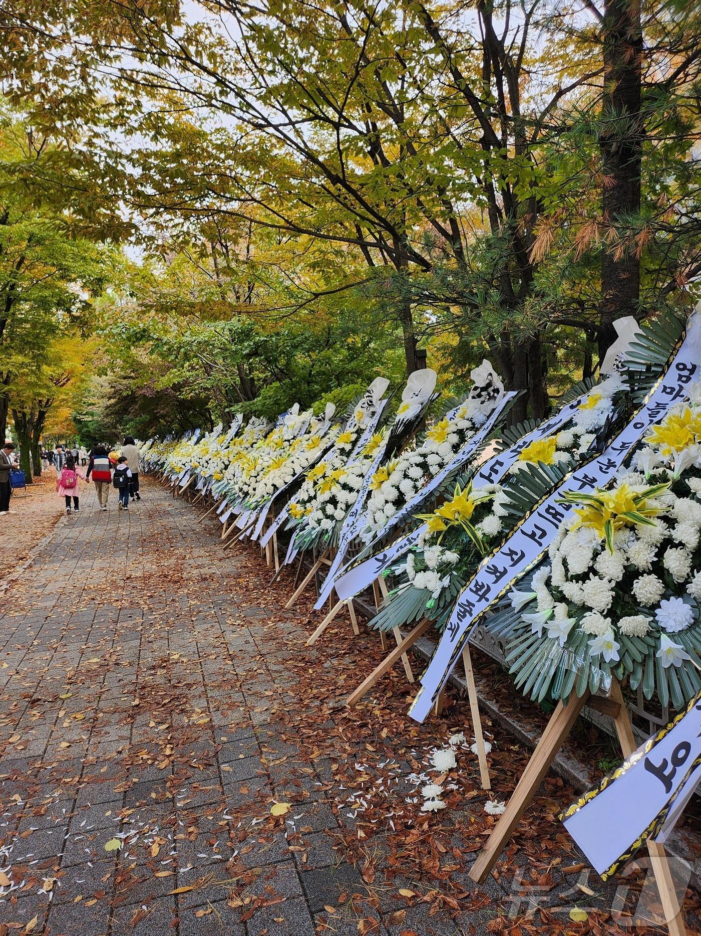 경기 성남시 분당구의 &#39;시의원 자녀&#39; 학폭 논란을 빚은 한 초등학교 앞 모습. 2024.10.23/뉴스1 ⓒ News1 배수아 기자