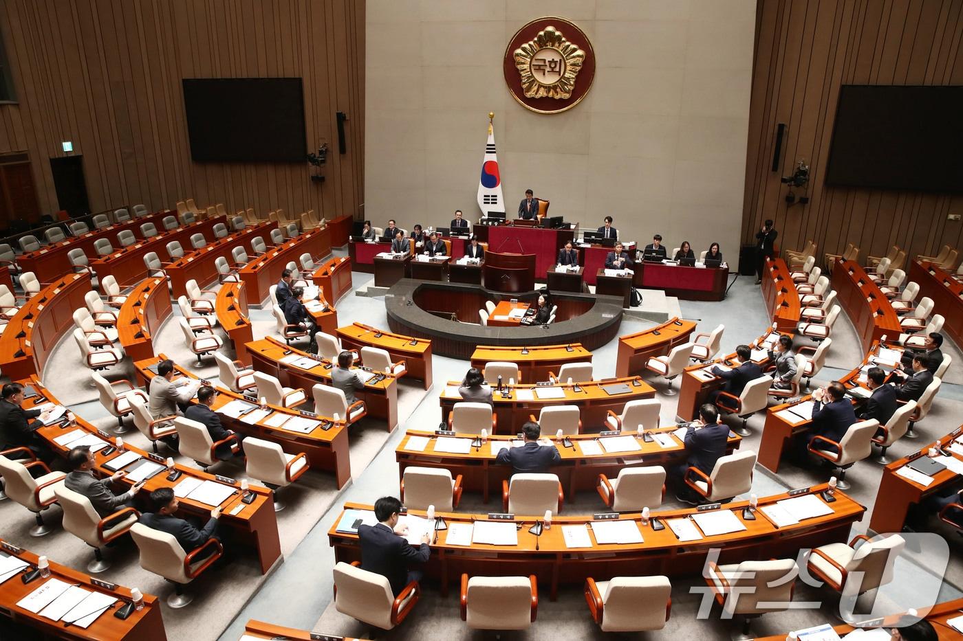 31일 오후 서울 여의도 국회 예산결산특별위원회 회의장에서 2025년도 예산안 및 기금운용계획안에 대한 공청회가 열리고 있다. 2024.10.31/뉴스1 ⓒ News1 이광호 기자