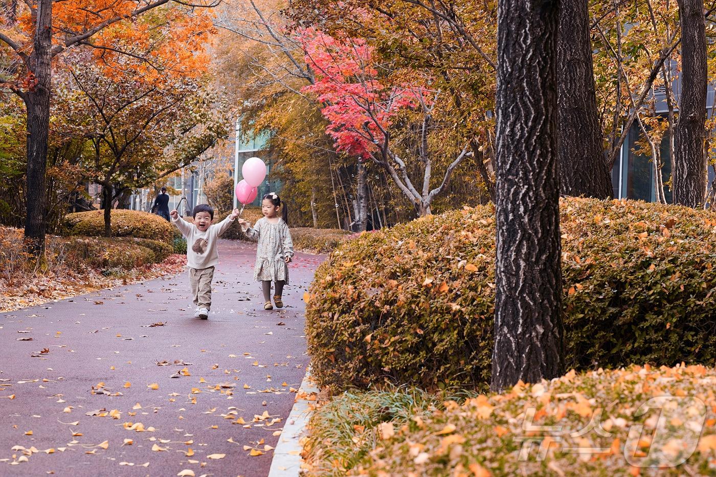 롤링힐스 호텔 야외 산책로 &#40;해비지 호텔앤드리조트 제공&#41;