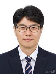  이승환 국회미래연구원 연구위원