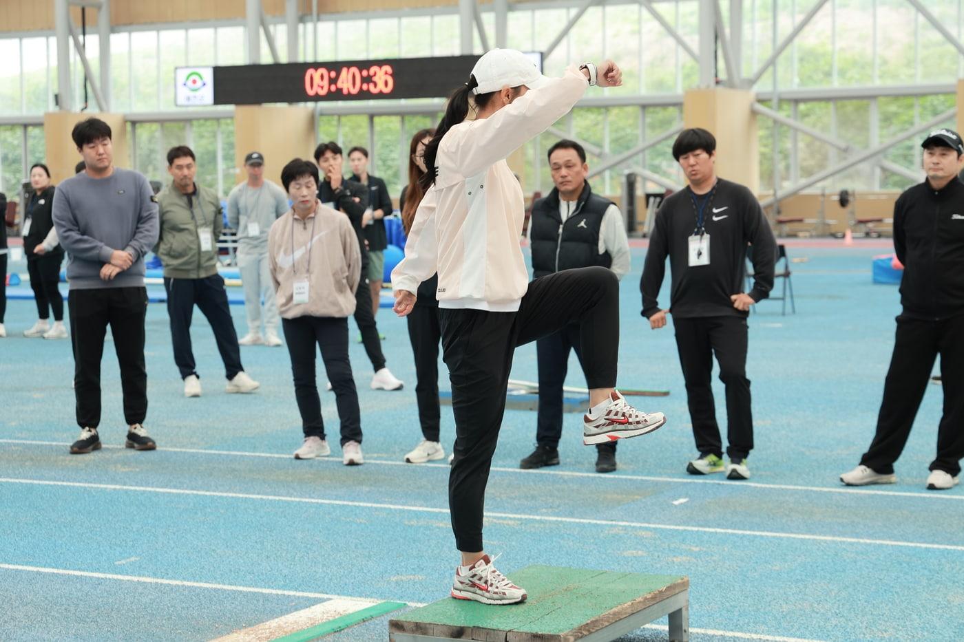 한국 육상 지도자 20명이 세계육상연맹 공인지도자인증 레벨1 대면 과정을 이수했다. &#40;대한육상연맹 제공&#41;