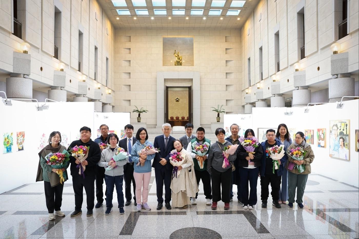 대법원·법원행정처의 2024년 장애 인식개선 교육 및 미술작품전시회.&#40;대법원 제공&#41;  