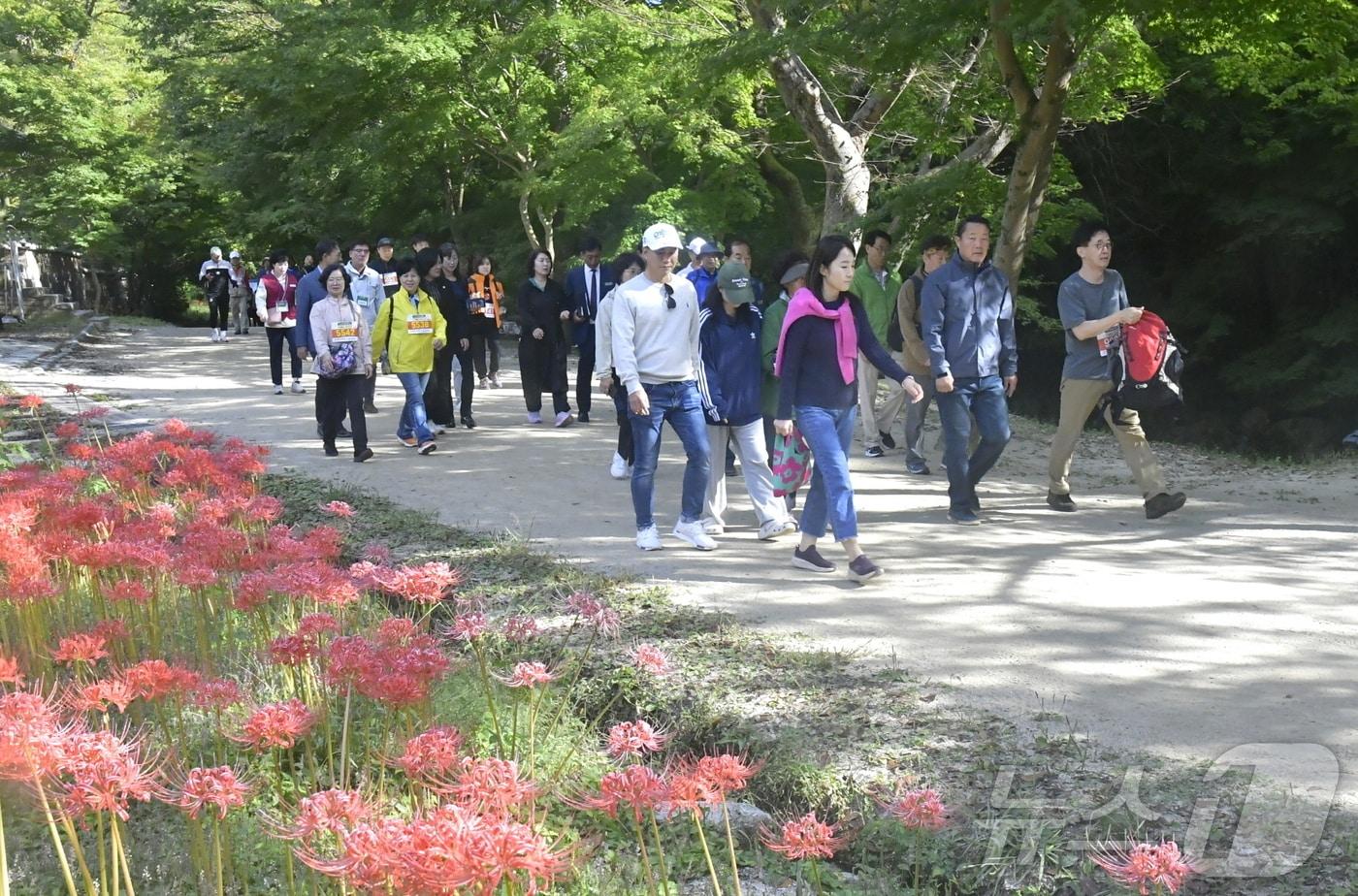 오는 23일 전북 순창군 강천산에서 제1회 강천산배 등산대회가 개최된다.&#40;순창군 제공&#41;/뉴스1