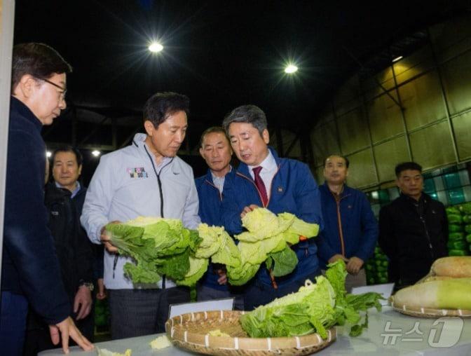  오세훈 서울시장, 송파구 가락시장 장문&#40;서울시 제공&#41;