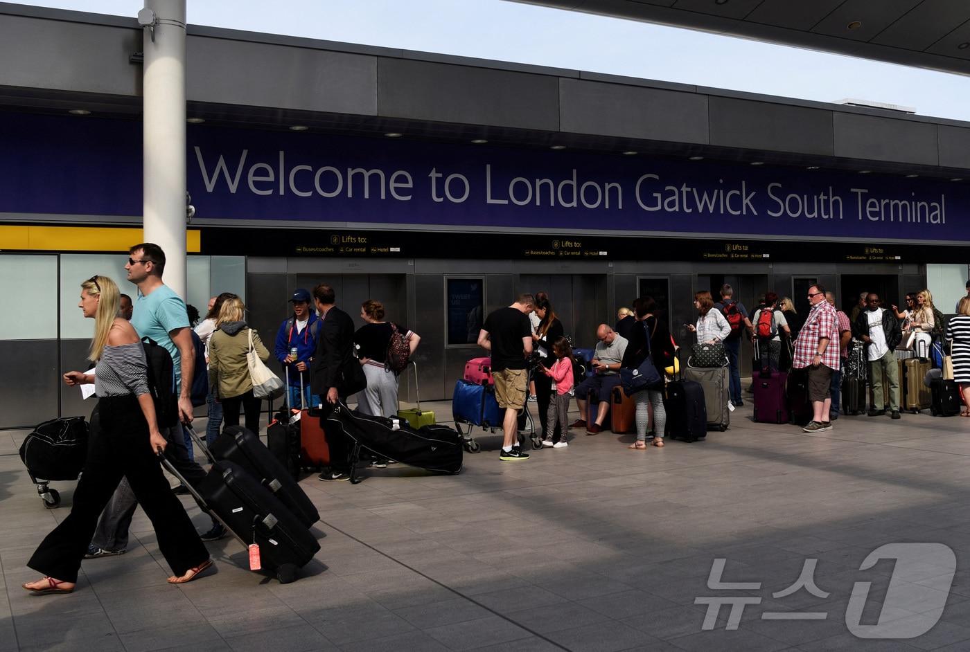 2017년 5월 28일&#40;현지시간&#41; 영국 남부 개트윅 공항. ⓒ 로이터=뉴스1 ⓒ News1 조소영 기자