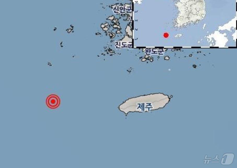 지난 24일 오후 8시35분쯤 제주시 서쪽 128㎞ 해역에서 발생한 규모 2.6의 지진.&#40;기상청 제공&#41;