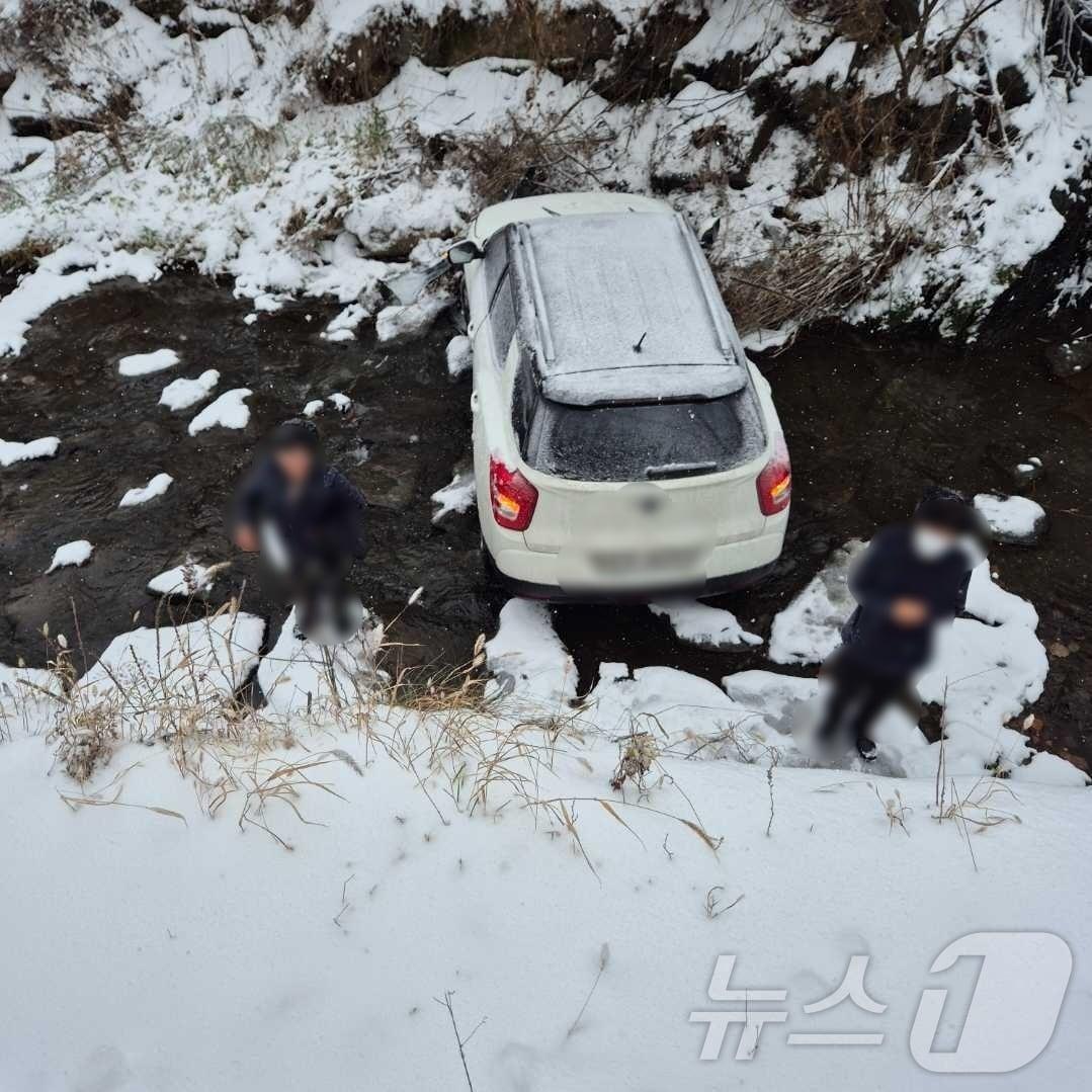  정선 고한읍 고한리 교통사고 현장.&#40;강원도소방본부 제공&#41; 